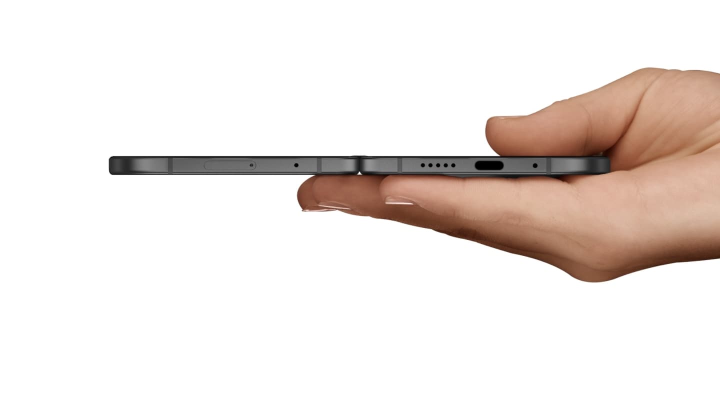 Foldable iPhone Enters Prototype Production, May Launch in Second Half of 2026 Launch: Report